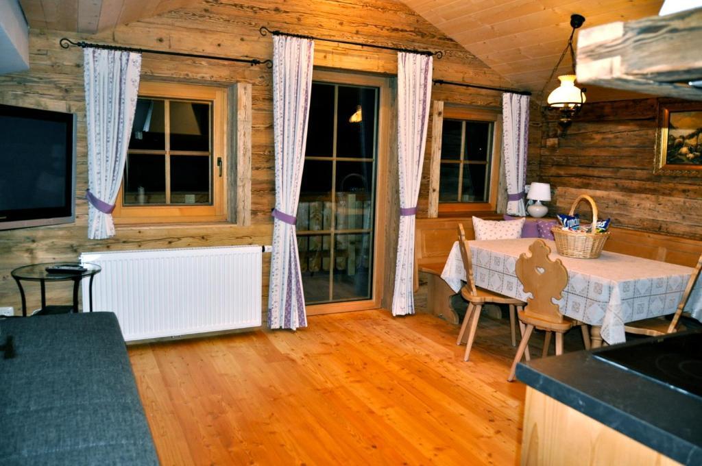 Appartamento Joergnerhaus Kals-am Großglockner Esterno foto
